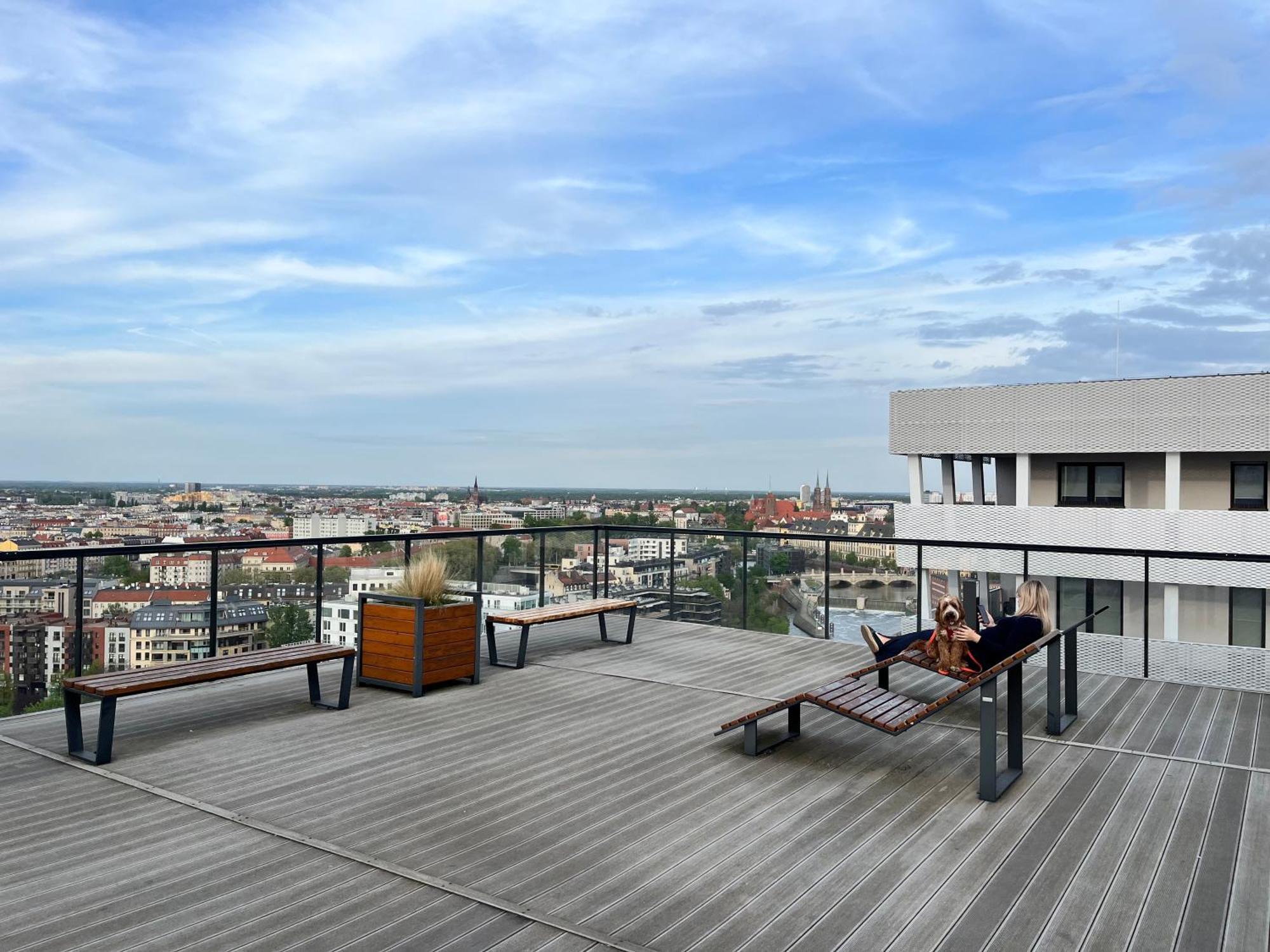 Family House By The River Odra -Panoramic Terrace - 3Room Apartment With 2 Separate Bedrooms And 2 Balconies By Wroapart-Pl- Perfect For Family & Business Stays Breslau Exterior foto