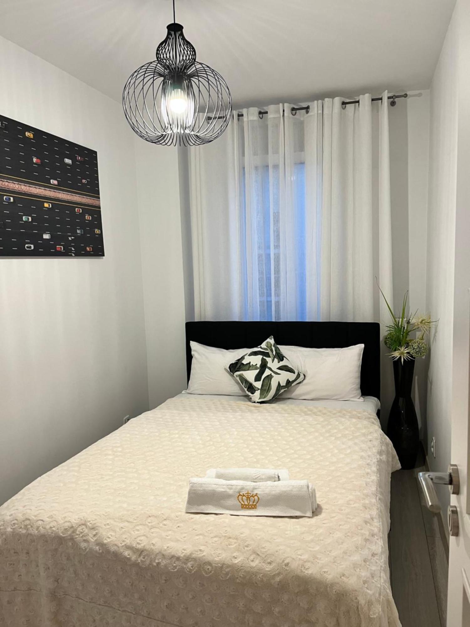 Family House By The River Odra -Panoramic Terrace - 3Room Apartment With 2 Separate Bedrooms And 2 Balconies By Wroapart-Pl- Perfect For Family & Business Stays Breslau Exterior foto