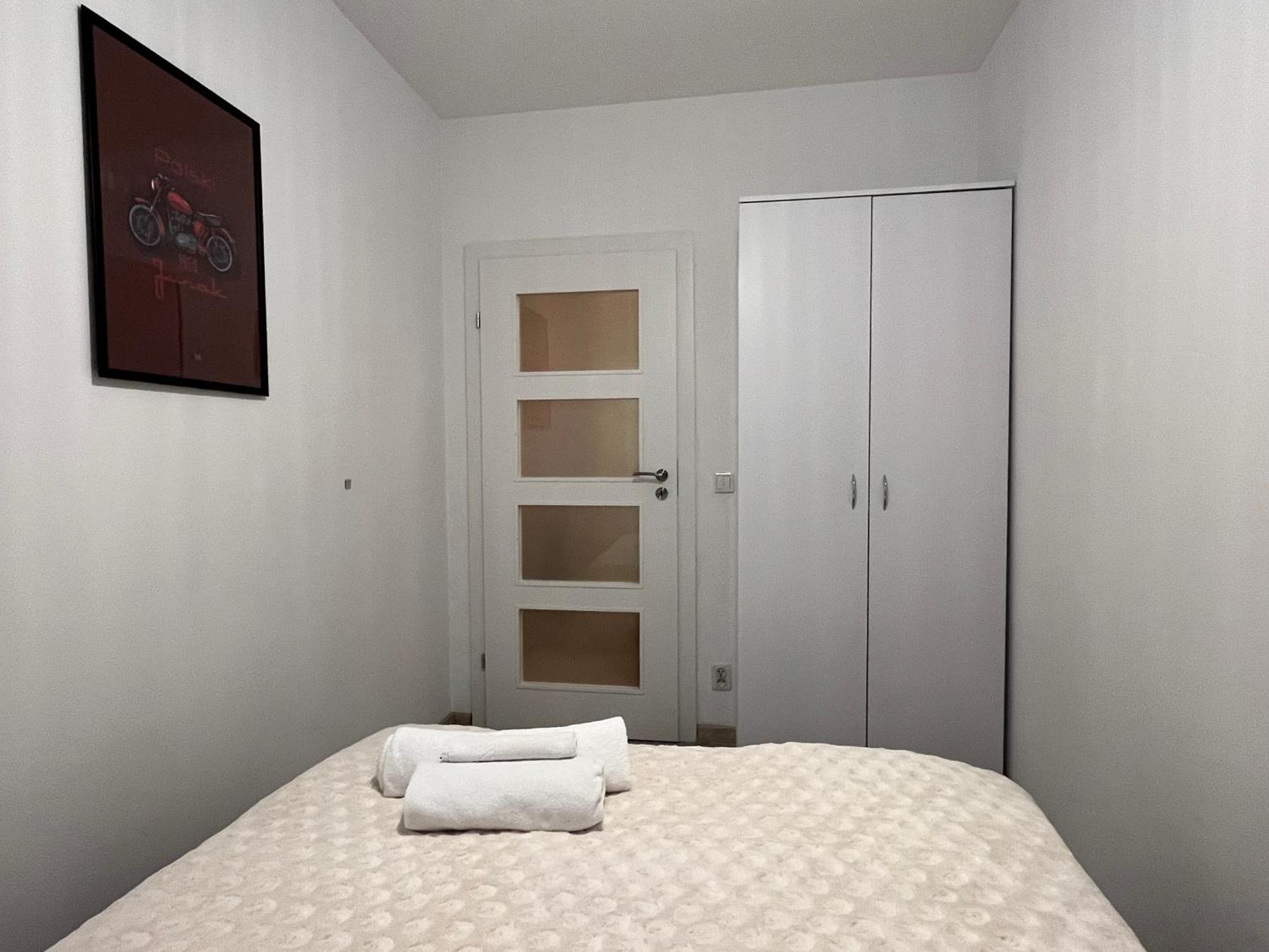 Family House By The River Odra -Panoramic Terrace - 3Room Apartment With 2 Separate Bedrooms And 2 Balconies By Wroapart-Pl- Perfect For Family & Business Stays Breslau Exterior foto