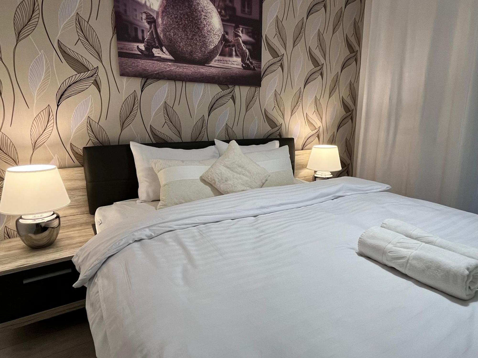 Family House By The River Odra -Panoramic Terrace - 3Room Apartment With 2 Separate Bedrooms And 2 Balconies By Wroapart-Pl- Perfect For Family & Business Stays Breslau Exterior foto