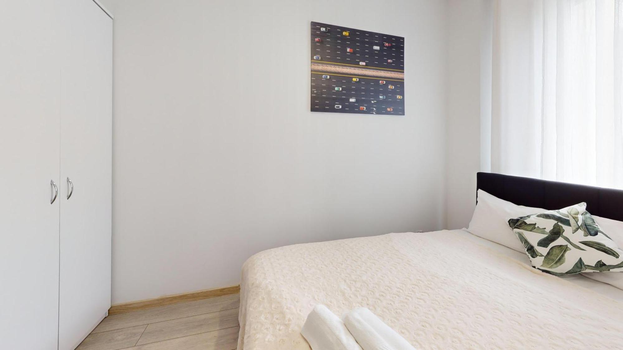 Family House By The River Odra -Panoramic Terrace - 3Room Apartment With 2 Separate Bedrooms And 2 Balconies By Wroapart-Pl- Perfect For Family & Business Stays Breslau Exterior foto
