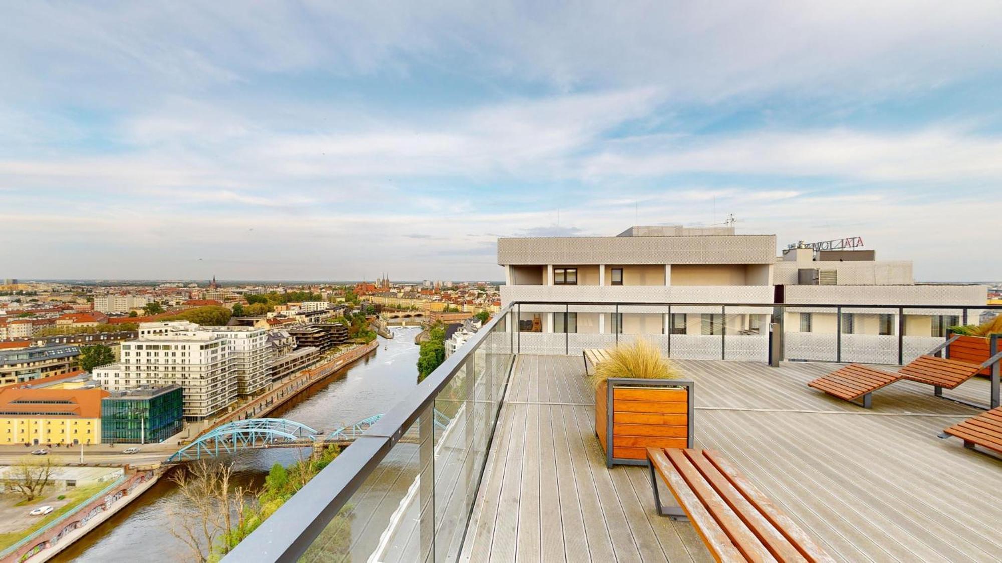 Family House By The River Odra -Panoramic Terrace - 3Room Apartment With 2 Separate Bedrooms And 2 Balconies By Wroapart-Pl- Perfect For Family & Business Stays Breslau Exterior foto